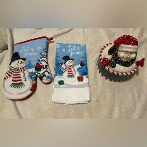 Snowman vintage cookie jar, snowman kitchen towel , oven mit bundle